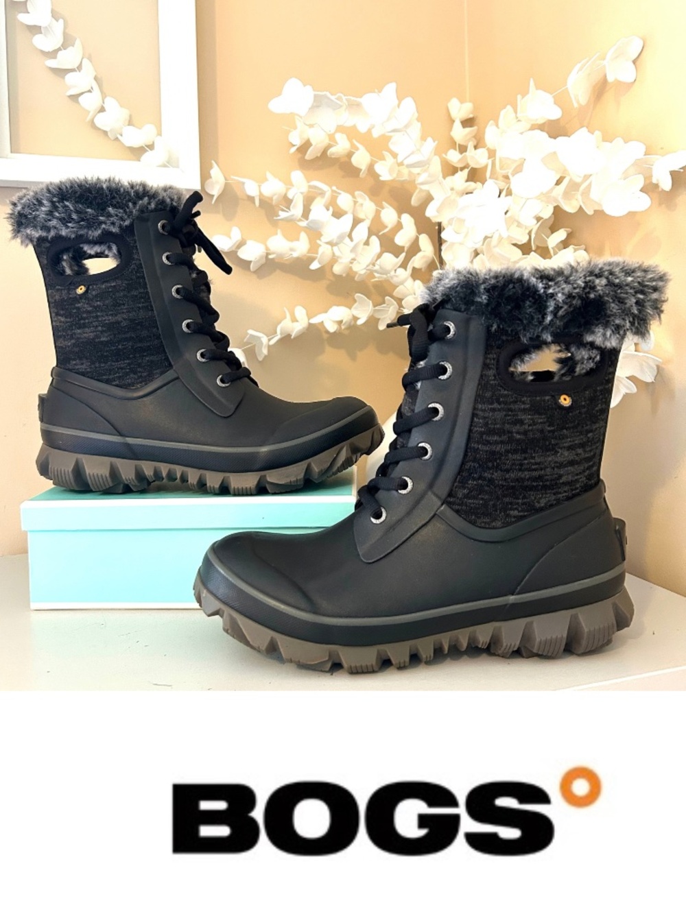 BOGS Arcata Knit Snow Boot Black/Grey Faux Fur Size 7 Like New
